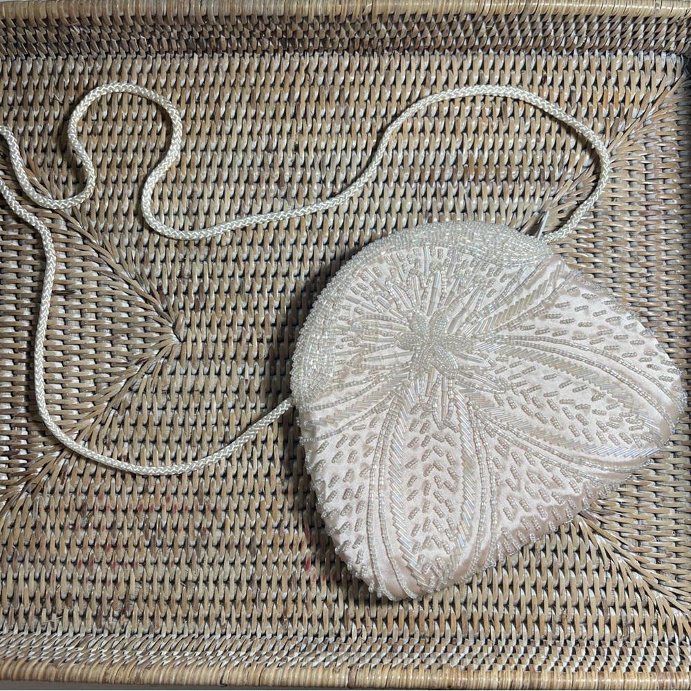 Unbranded Antique Vintage White Ivory Beaded Bell Shoulder Bag Rope Long Strap